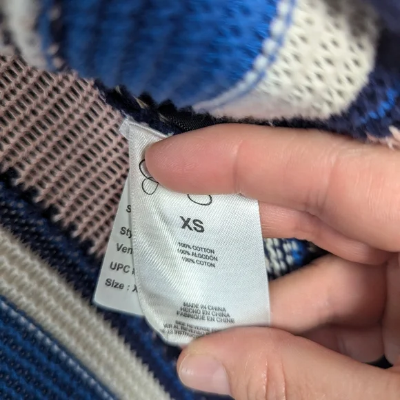 Jessica Simpson Geometric Patterned Open Front Juliane Cardigan - Picture 6 of 7